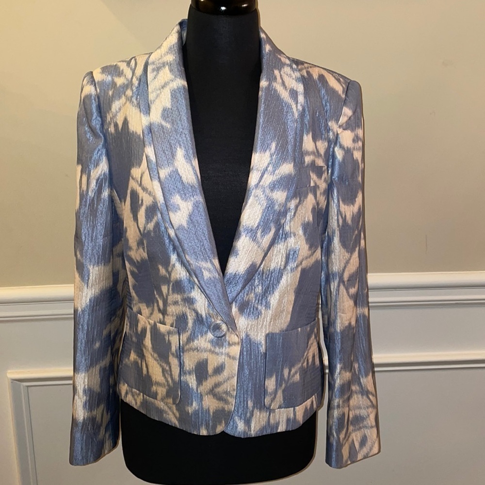 Escada blazer size - 40
